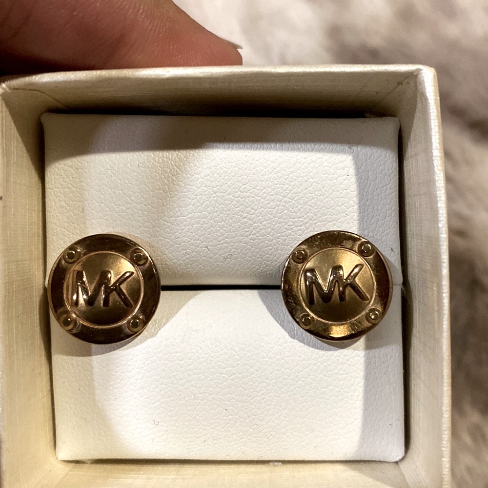 Michael kors earings